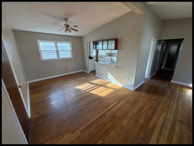 1006 Anderson Street, Warrensburg, MO 64093