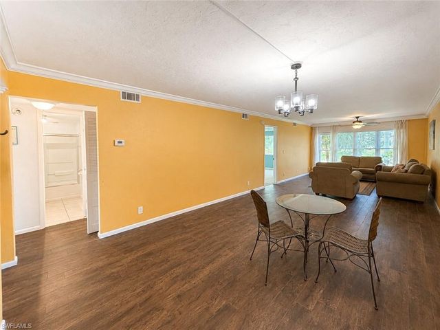 4000 Ice Castle WAY 5, Naples, FL 34112