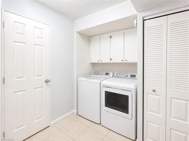 4000 Ice Castle WAY 5, Naples, FL 34112