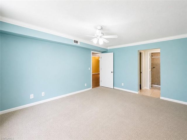4000 Ice Castle WAY 5, Naples, FL 34112