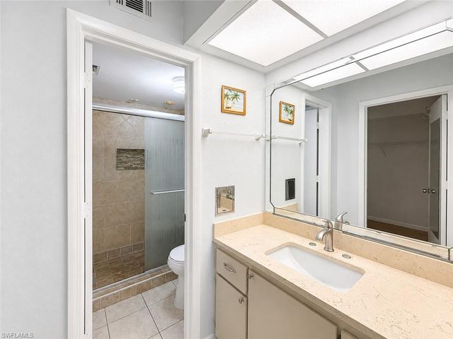 4000 Ice Castle WAY 5, Naples, FL 34112