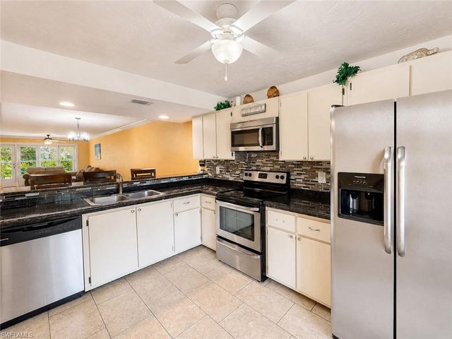 4000 Ice Castle WAY 5, Naples, FL 34112