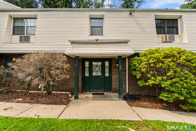 37 Enid Street A, Bridgeport, CT 06606