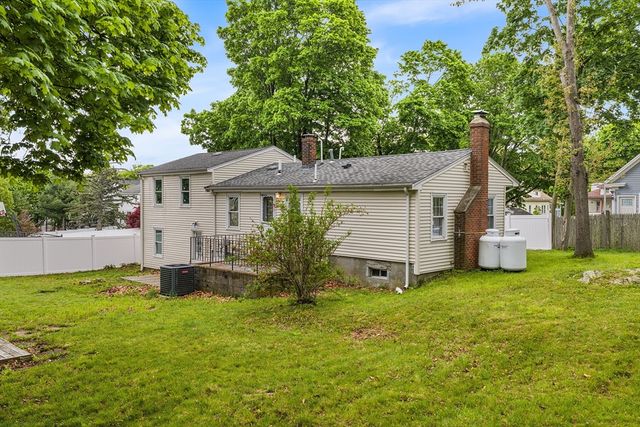146 Hayward St, Braintree, MA 02184