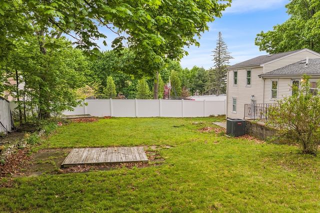 146 Hayward St, Braintree, MA 02184