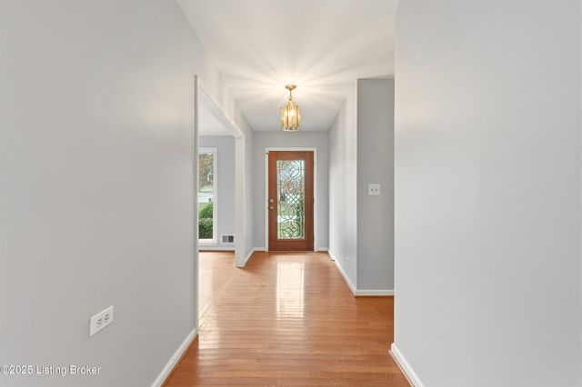 2903 Murray Hill Pike, Louisville, KY 40242