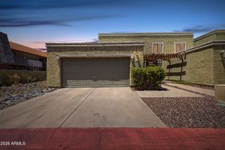 815 E GROVERS Avenue 37, Phoenix, AZ 85022