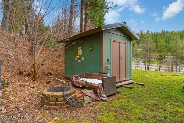 43513 Riverview DR, Kingston, ID 83839