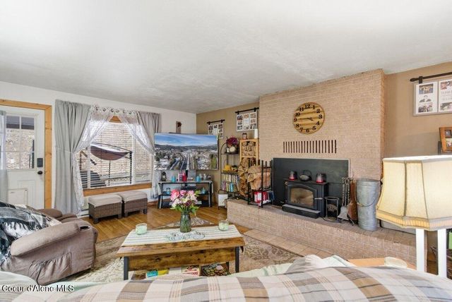 43513 Riverview DR, Kingston, ID 83839