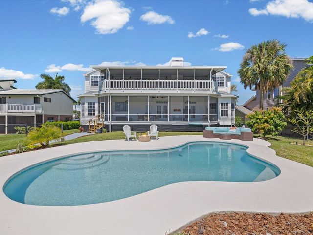 1414 DEIRDRE DRIVE, Ruskin, FL 33570