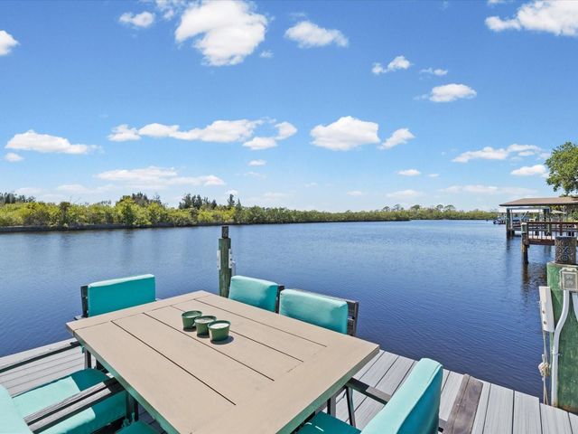 1414 DEIRDRE DRIVE, Ruskin, FL 33570