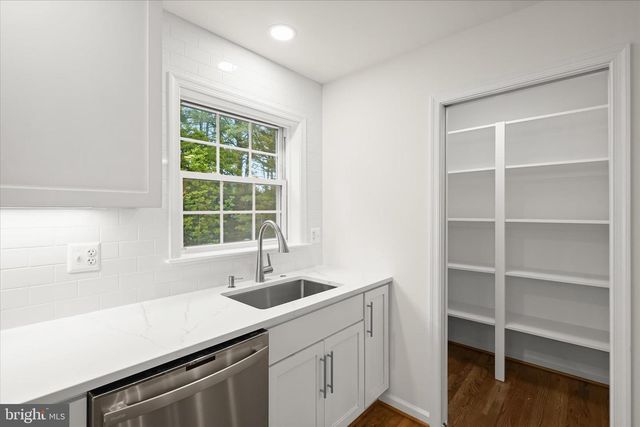 7533 PEPPERELL DR, Bethesda, MD 20817