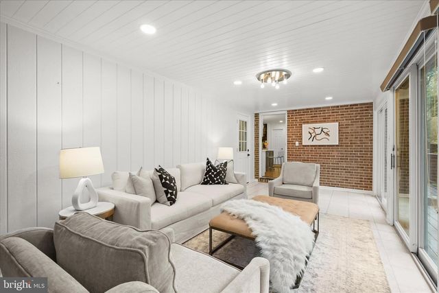 7533 PEPPERELL DR, Bethesda, MD 20817