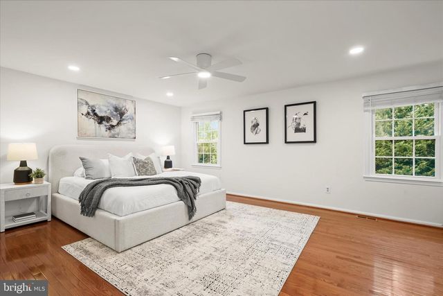 7533 PEPPERELL DR, Bethesda, MD 20817