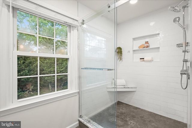 7533 PEPPERELL DR, Bethesda, MD 20817