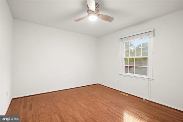 7533 PEPPERELL DR, Bethesda, MD 20817