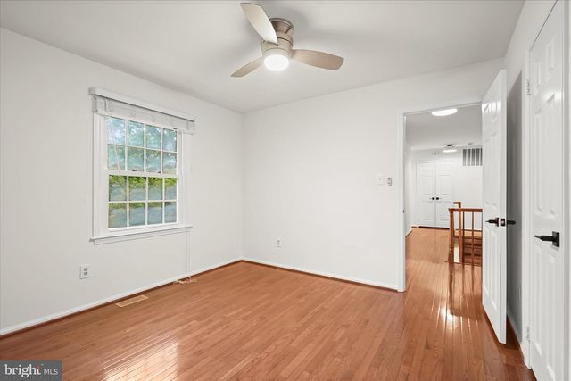 7533 PEPPERELL DR, Bethesda, MD 20817