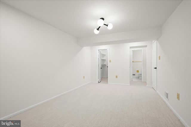 7533 PEPPERELL DR, Bethesda, MD 20817