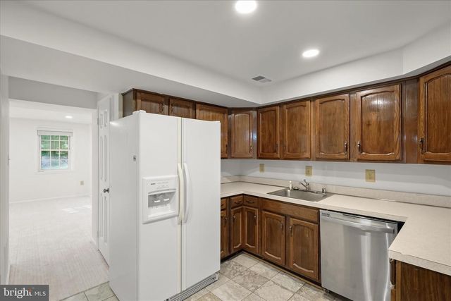 7533 PEPPERELL DR, Bethesda, MD 20817