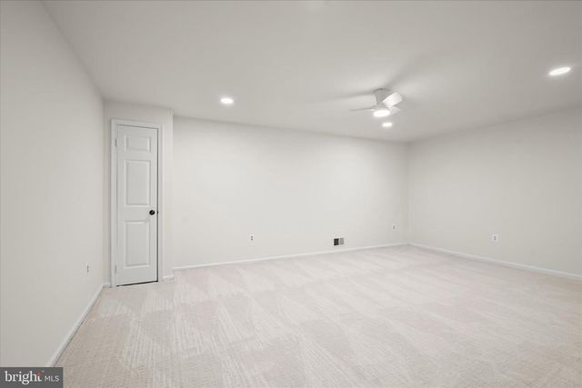 7533 PEPPERELL DR, Bethesda, MD 20817