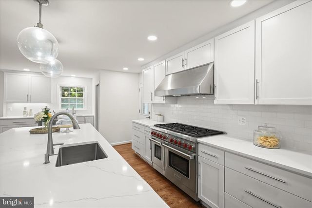 7533 PEPPERELL DR, Bethesda, MD 20817