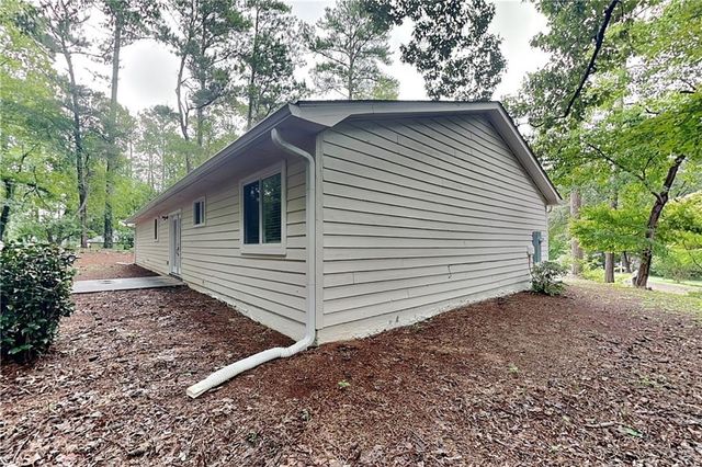 1402 Mountain Overlook Court, Marietta, GA 30066