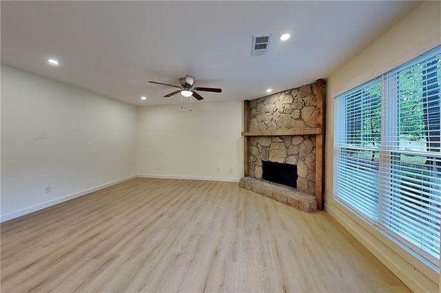 1402 Mountain Overlook Court, Marietta, GA 30066