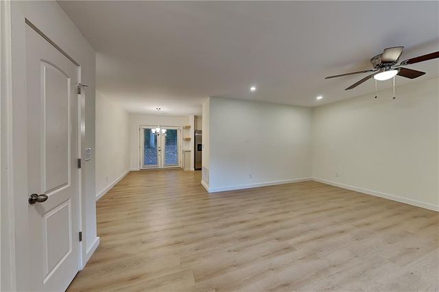 1402 Mountain Overlook Court, Marietta, GA 30066