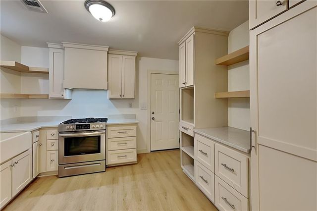 1402 Mountain Overlook Court, Marietta, GA 30066