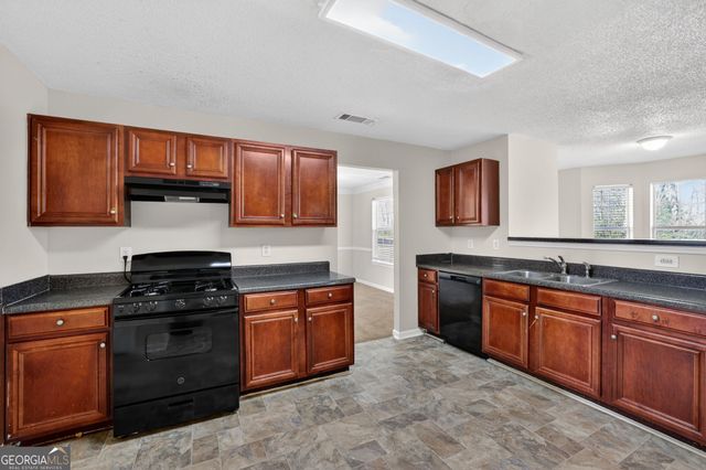 1974 Boulder Gate Drive, Ellenwood, GA 30294