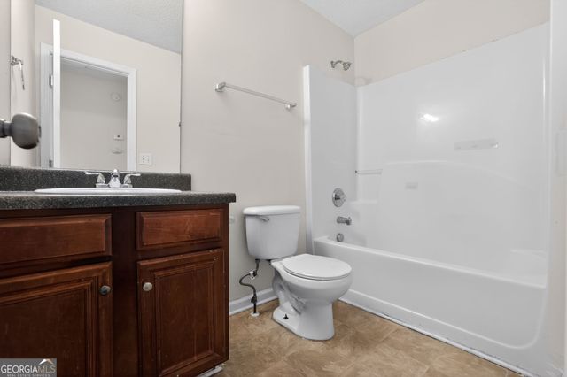 1974 Boulder Gate Drive, Ellenwood, GA 30294