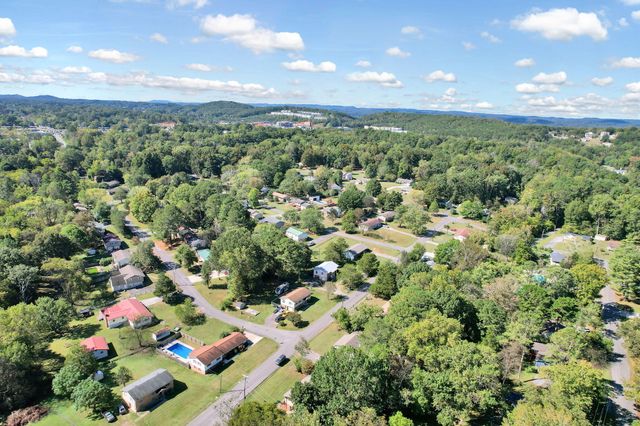 1120 Eldredge Circle NW, Cleveland, TN 37312