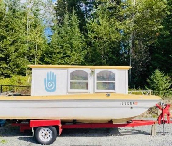 8657 Spring Valley Rd Rd, Newport, WA 99156