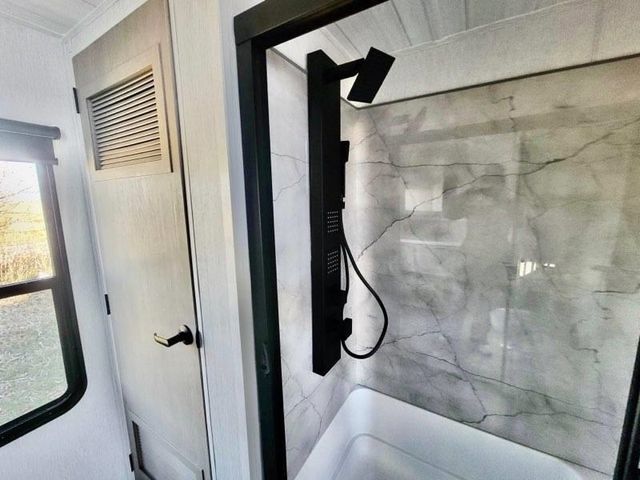 8657 Spring Valley Rd Rd, Newport, WA 99156