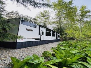 8657 Spring Valley Rd Rd, Newport, WA 99156