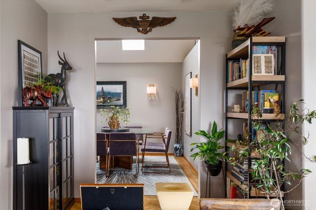 2011 Sandusky Road, Oak Harbor, WA 98277