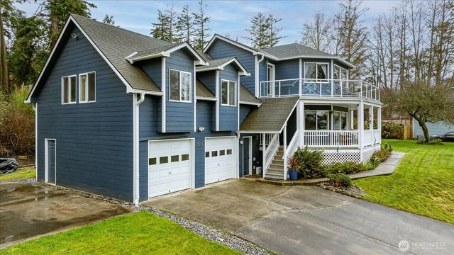 2011 Sandusky Road, Oak Harbor, WA 98277