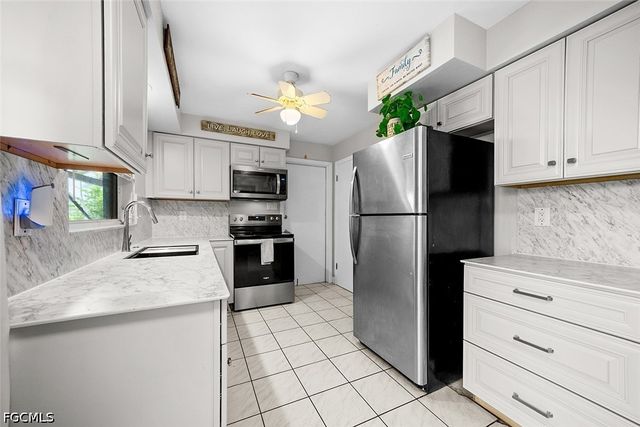 224 SE 43rd TER, Cape Coral, FL 33904