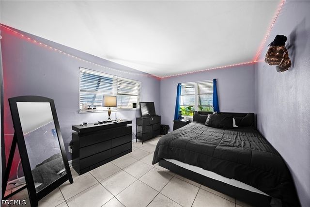 224 SE 43rd TER, Cape Coral, FL 33904