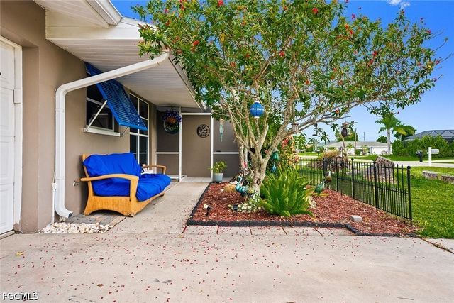 224 SE 43rd TER, Cape Coral, FL 33904
