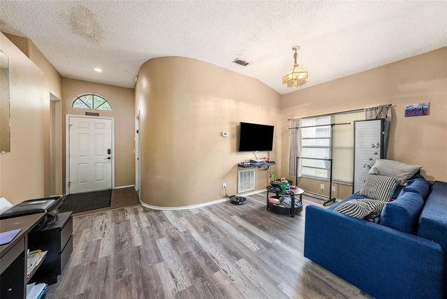 1653 PORTSMOUTH LAKE DRIVE, Brandon, FL 33511