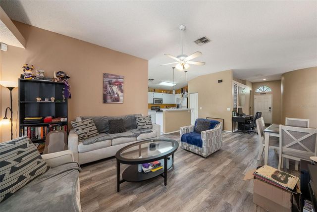 1653 PORTSMOUTH LAKE DRIVE, Brandon, FL 33511