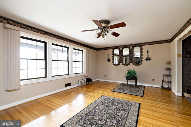 148 KELLY DRIVER RD, Clementon, NJ 08021