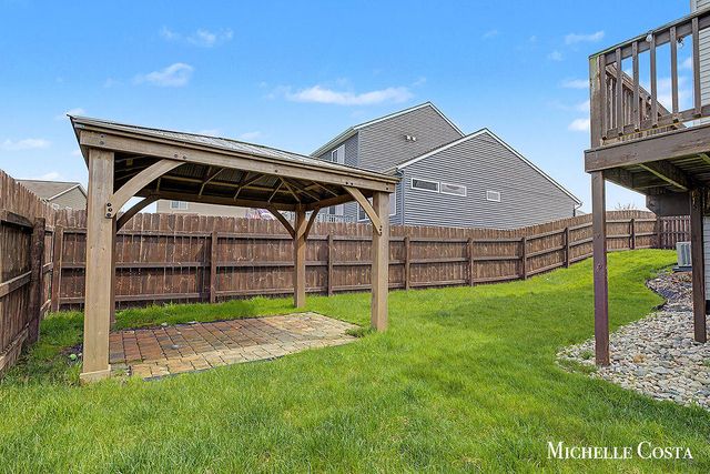 7085 Koper Circle, Zeeland Twp, MI 49464