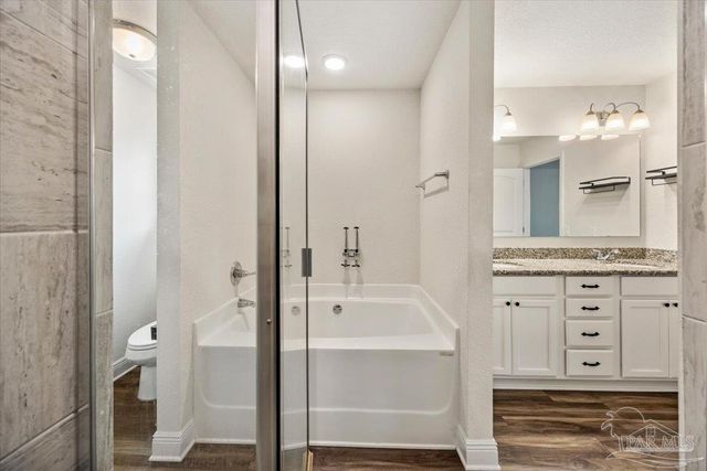 6257 Redberry Dr, Gulf Breeze, FL 32563