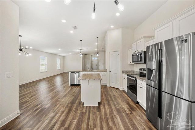 6257 Redberry Dr, Gulf Breeze, FL 32563