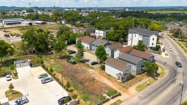 709 40th Ave, N, Nashville, TN 37209