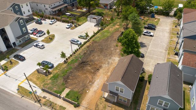 709 40th Ave, N, Nashville, TN 37209