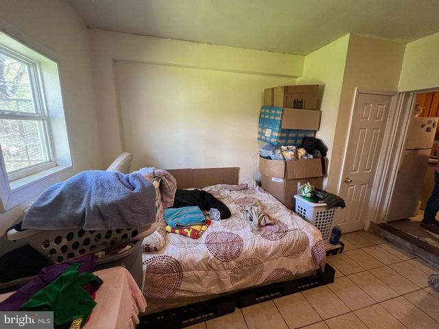 429 W ASHDALE ST, Philadelphia, PA 19120