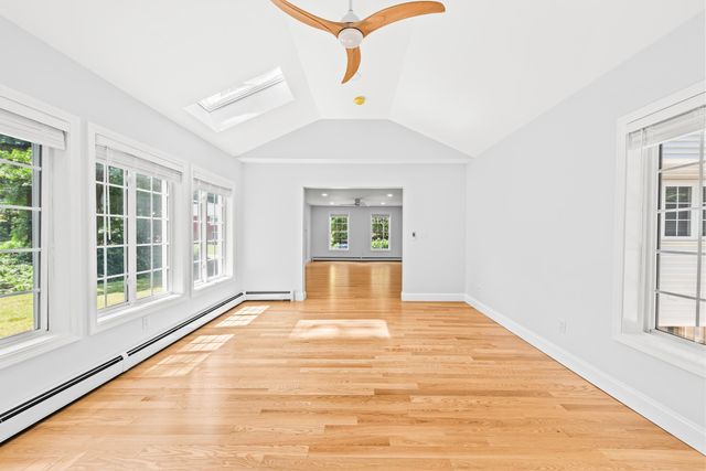 14 Davis Road, Merrimack, NH 03054